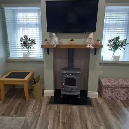 Tatil Evi Cosy Three Bedroom House In Ballingarry Near Adare Limerick Junction